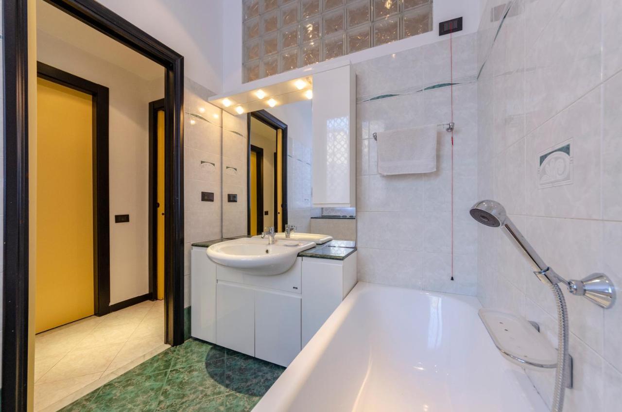 Altido Modern Flat For 6 In The Heart Of Genova Foce Leilighet Eksteriør bilde